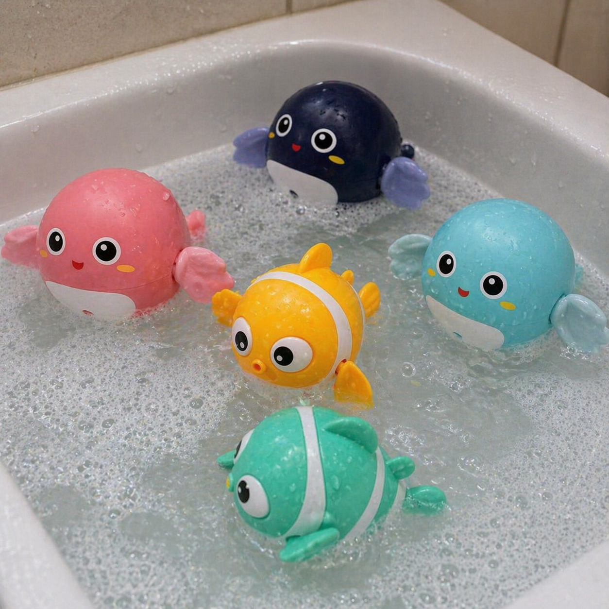 The two available sizes of the Baby Dolphin bath toy