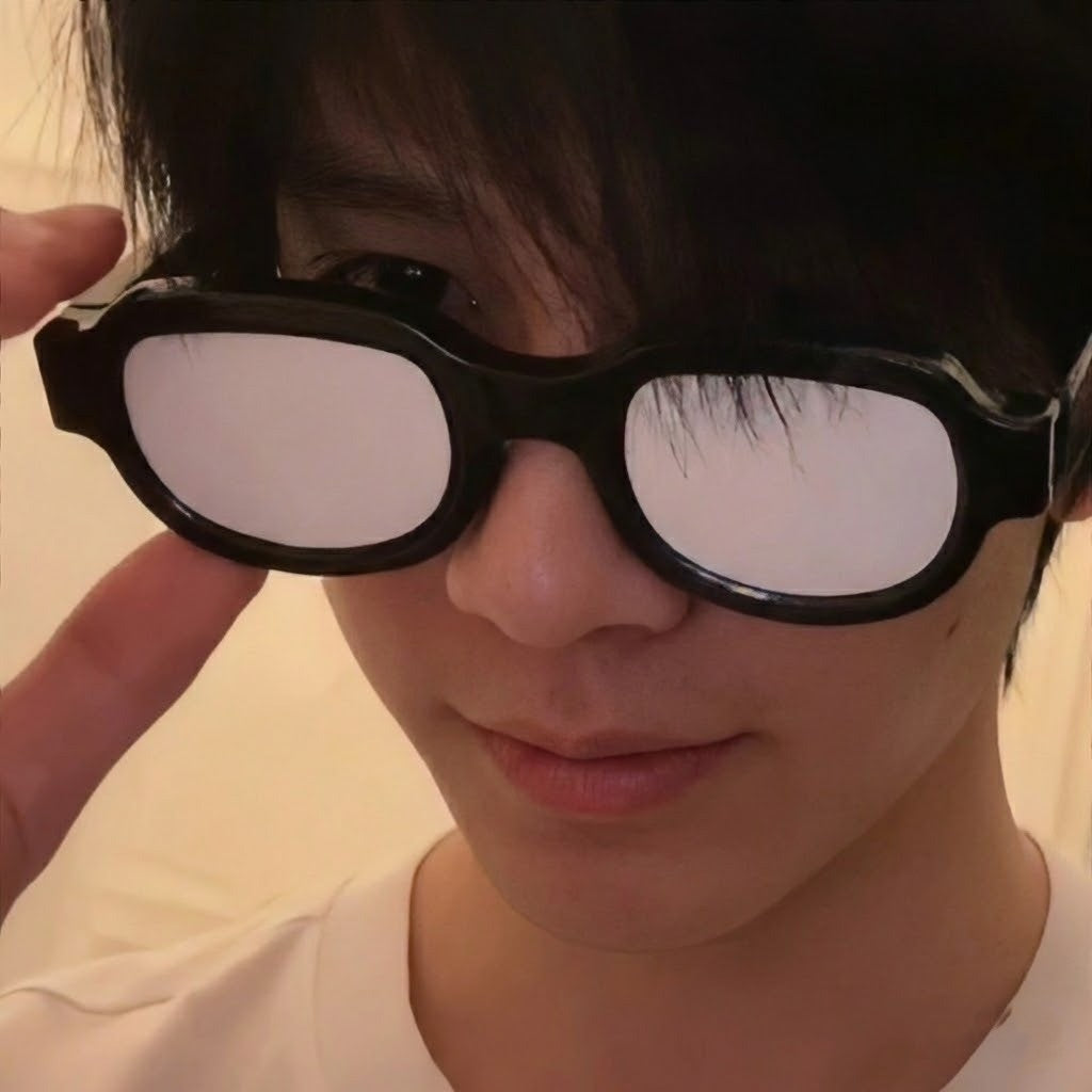 The Luminous Cool LED Light Party Glasses perfect for festivals and concerts