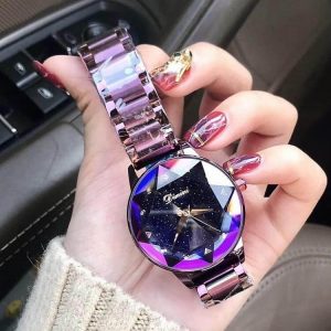 Stainless steel shiny look women's watch, a classic gift