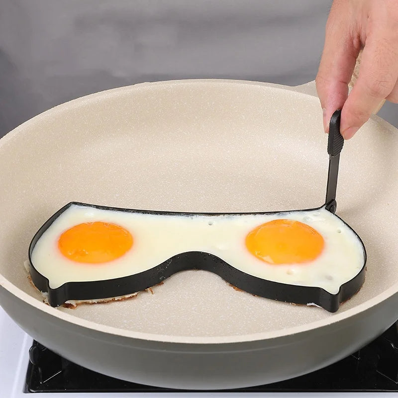 The funny egg mold presented as a unique gift idea