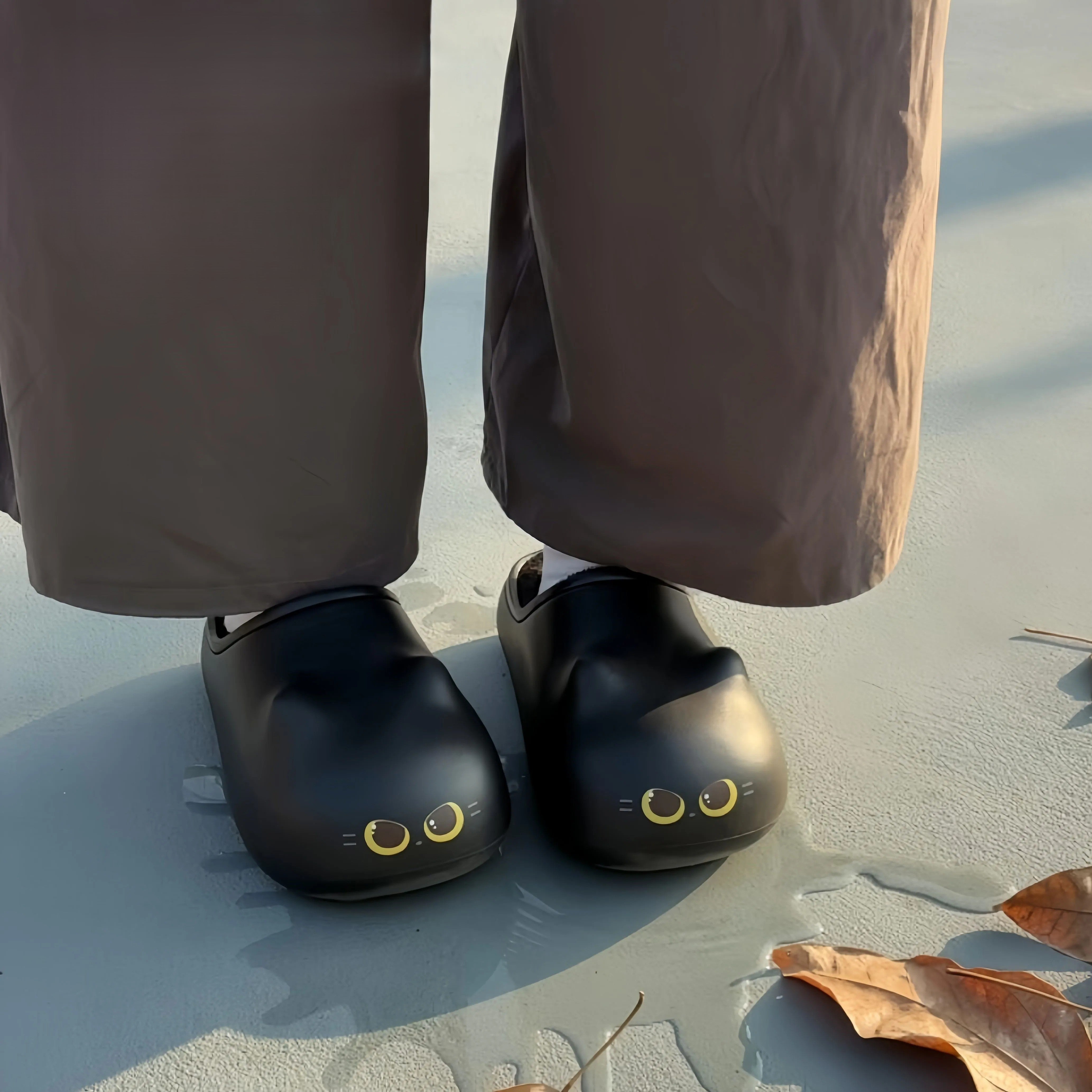 Detailed view of the soft plush interior of the cat paw slippers
