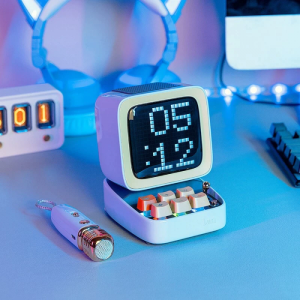 Retro pixel console bluetooth speaker playing music