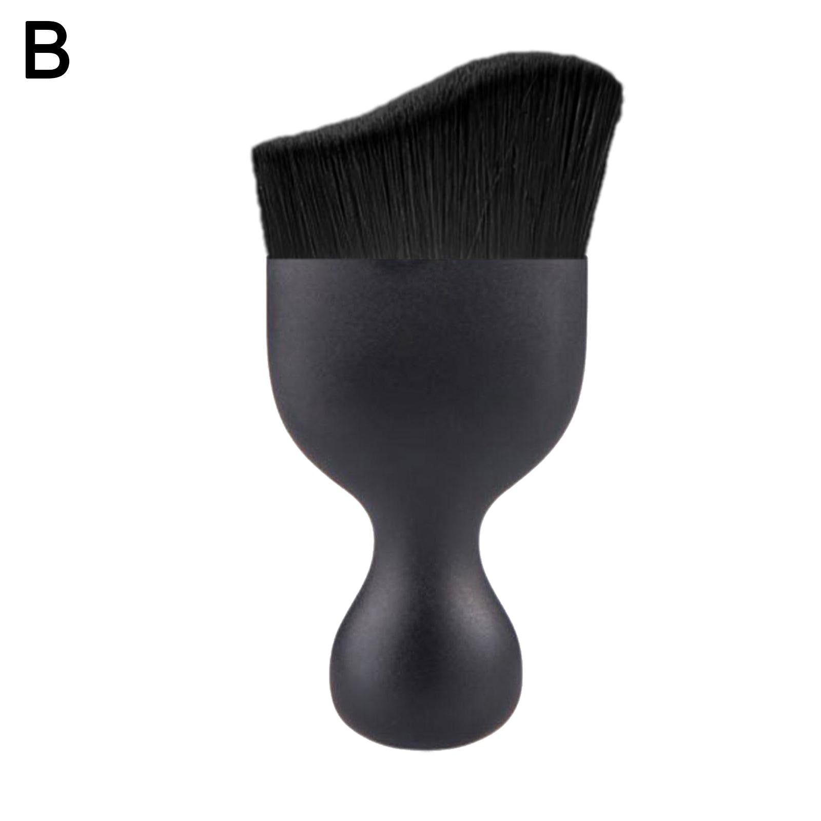 Compact size of the car cleaning brush fits perfectly in hand