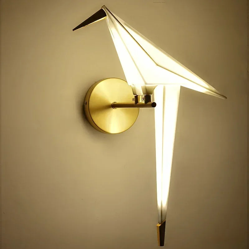 Close-up of the origami bird design floor lamp