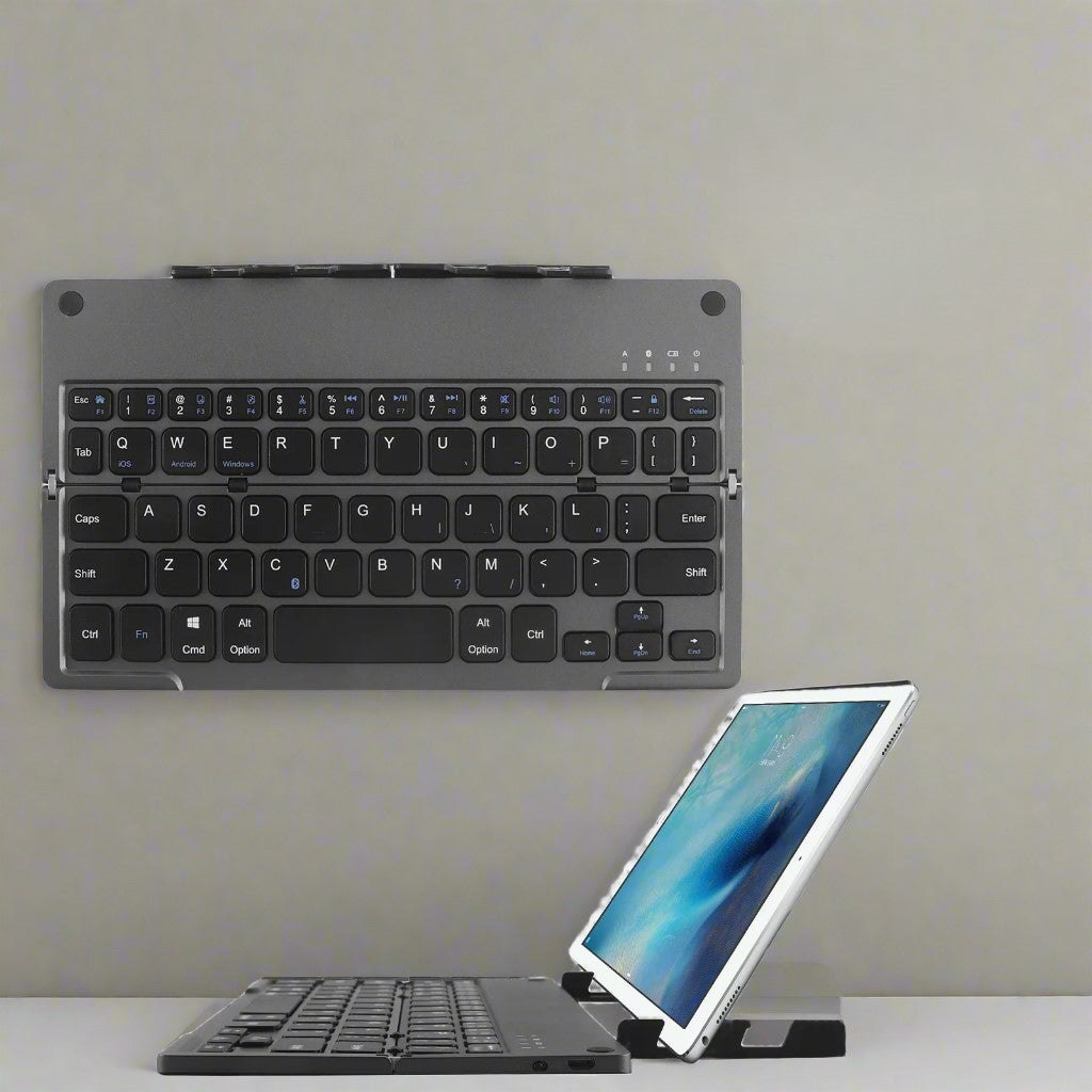 Using the Foldable Wireless Keyboard