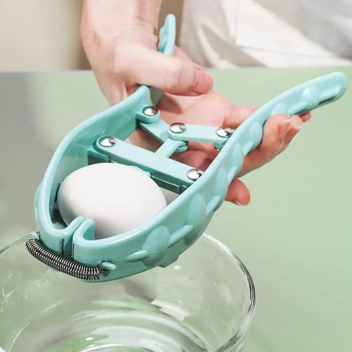 Fast egg white separator tool for baking