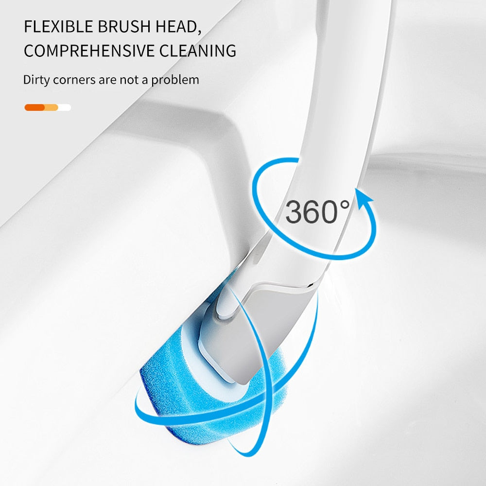 Close-up of the foaming action of the water-soluble cleaning head