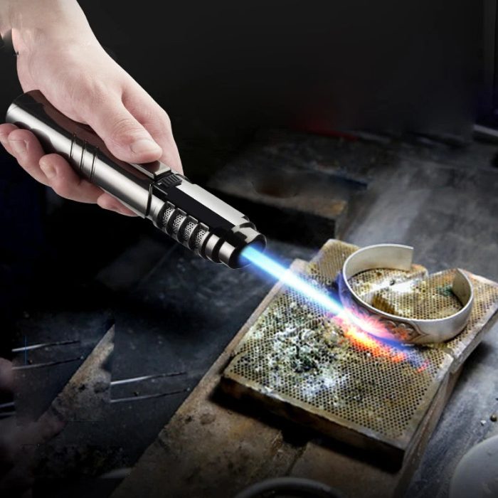 Explorer Extended Handle Windproof Lighter